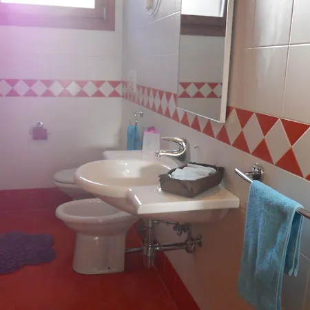 Comfortable Garden For Four Guests Bibione