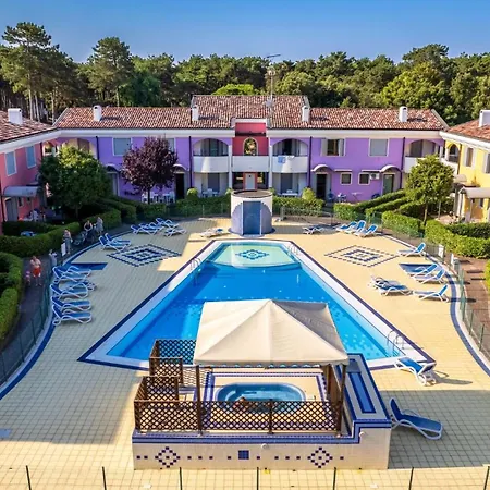 Apartamento Comfortable Garden For Four Guests Bibione