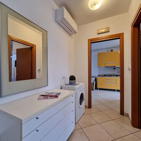 Comfortable Garden For Four Guests Apartamento Bibione